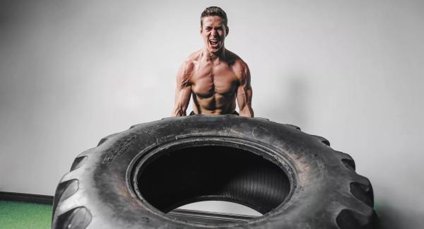 С каким пульсом тренироваться и как ЧСС влияет на результат? С каким пульсом тренироваться и как ЧСС влияет на результат?